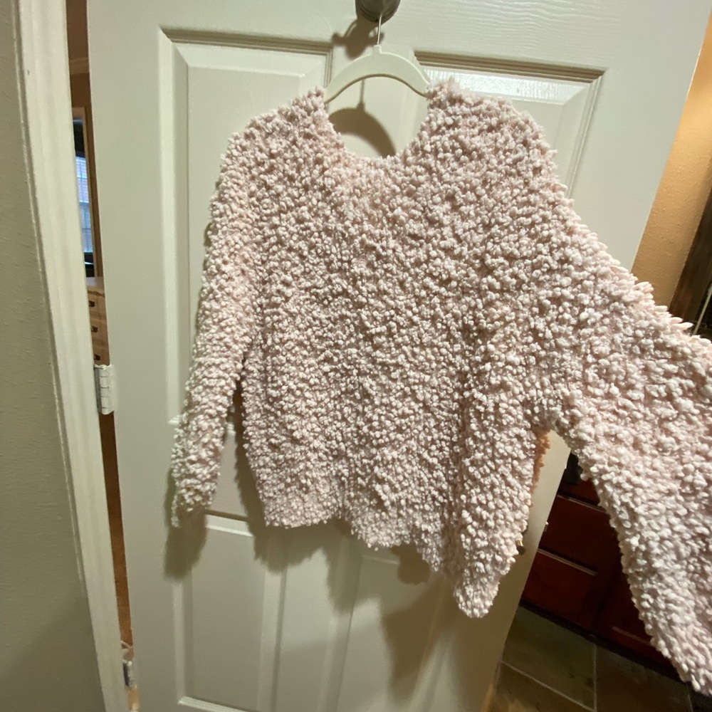 Light pink sweater